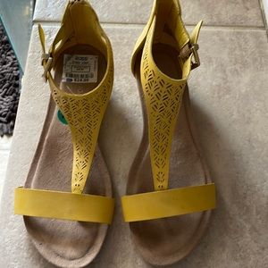 Summer alight wedge sandal 7 1/2